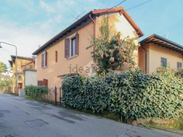 Villetta indipendente in vendita di 97 m² in Via Brusada
