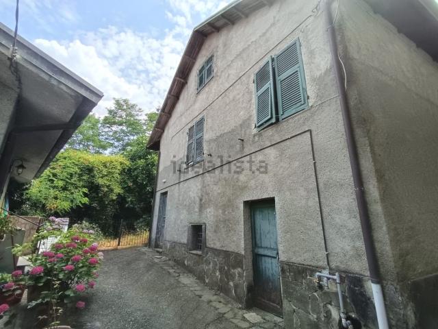 Villetta indipendente in vendita di 97 m² in Via Canova, 1