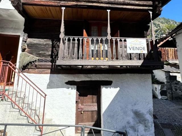 Villetta indipendente in vendita di 97 m² in Via cariel