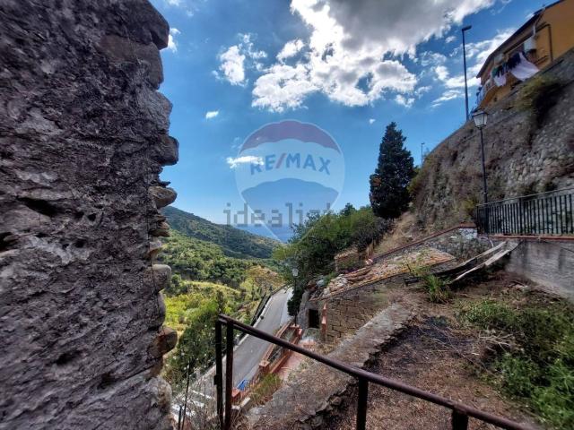 Villetta indipendente in vendita di 97 m² in Via Coriolano
