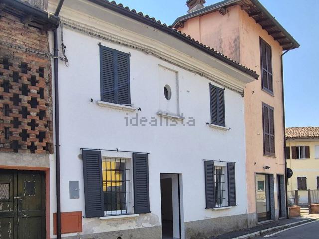 Villetta bifamiliare in vendita di 97 m² in Via Fratelli Cairoli, 52