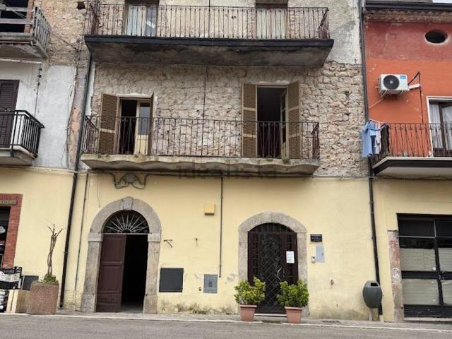 Villetta indipendente in vendita di 97 m² in Via Porta Roma