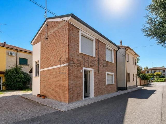 Villetta indipendente in vendita di 94 m² in Via A. Gramsci, 10
