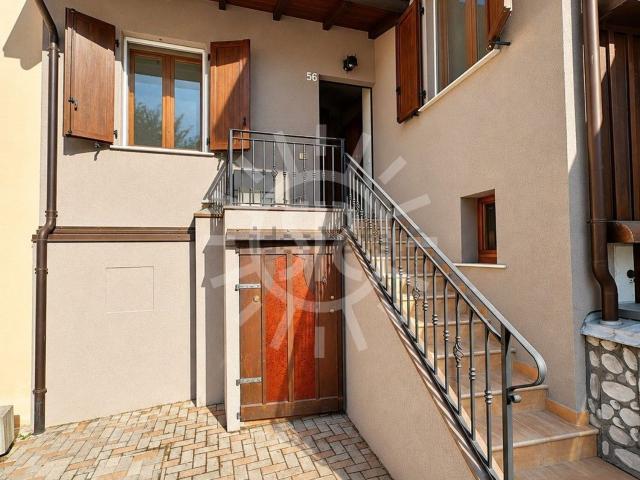 Villetta indipendente in vendita di 94 m² in Via Codrignano