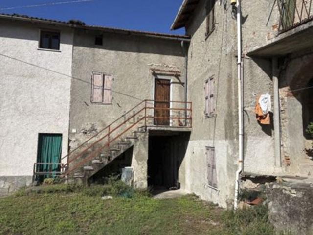 Villetta indipendente in vendita di 94 m² in Via Regina Elena