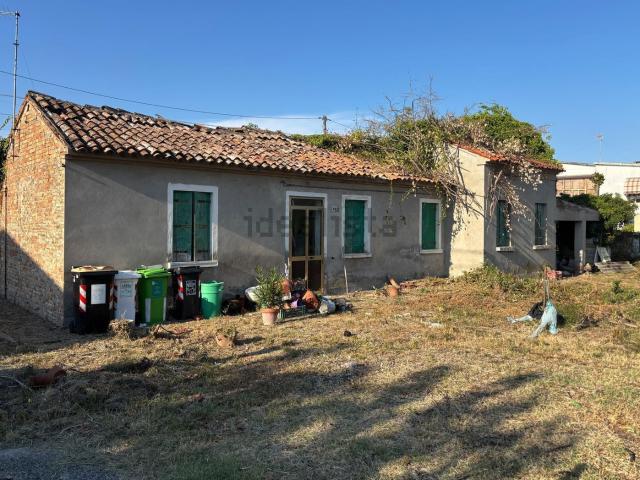 Villetta indipendente in vendita di 94 m² in Via Roma, 5