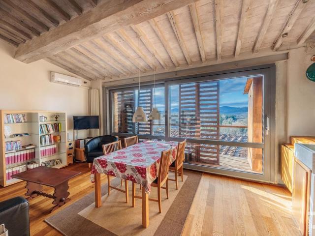 Villetta indipendente in vendita di 94 m² in Via Roma