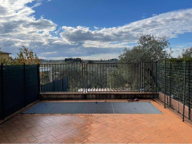 Villetta indipendente in vendita di 94 m² in Via Scopeti