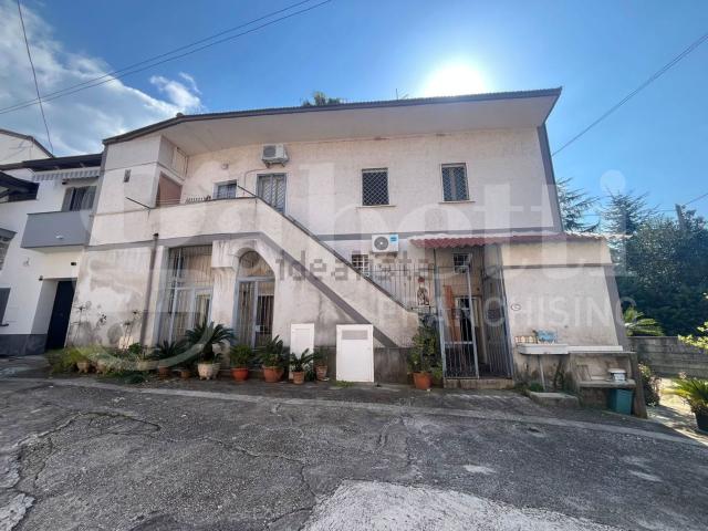 Villetta indipendente in vendita di 95 m² in Via Ugo Lo Sordo