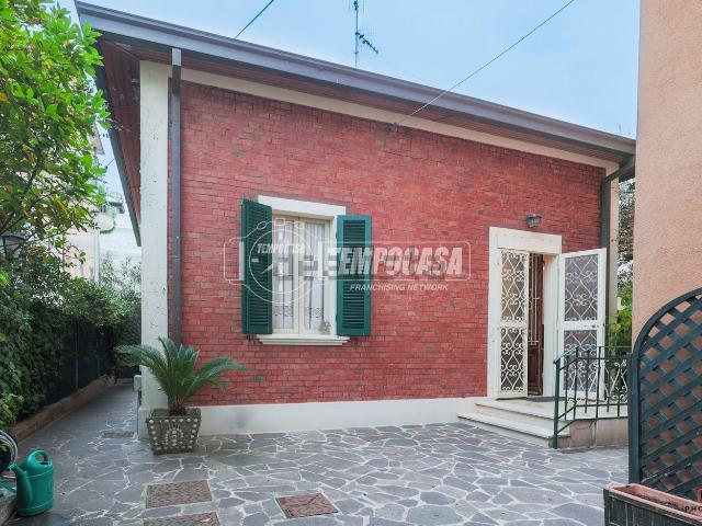 Villetta indipendente in vendita di 95 m² in Via Virgilio