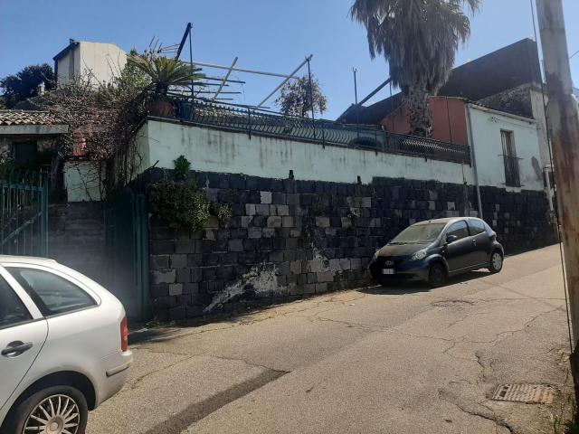 Villetta indipendente in vendita di 95 m² in Via Cava