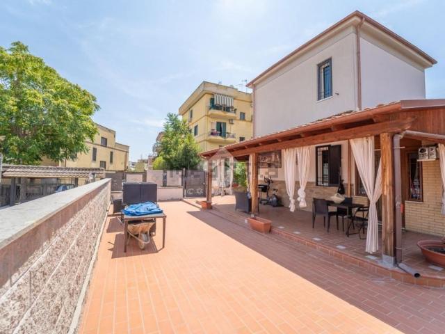 Villetta indipendente in vendita di 95 m² in Via delle Capinere, 6