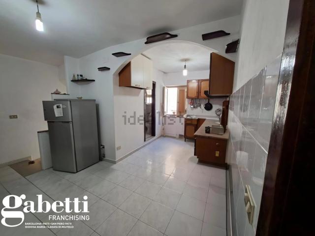 Villetta indipendente in vendita di 95 m² in Via Francesco Crispi, 34
