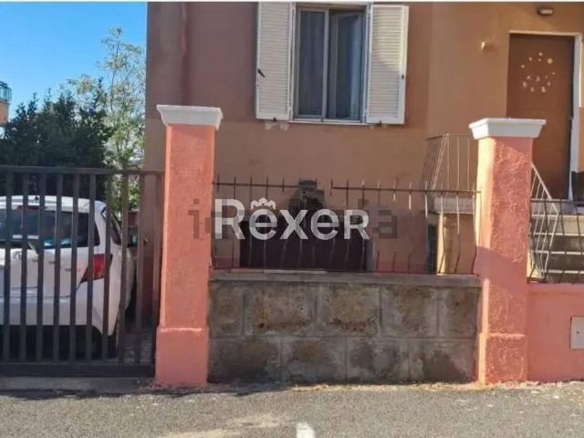 Villetta indipendente in vendita di 95 m² in Via Giuseppe Petroni