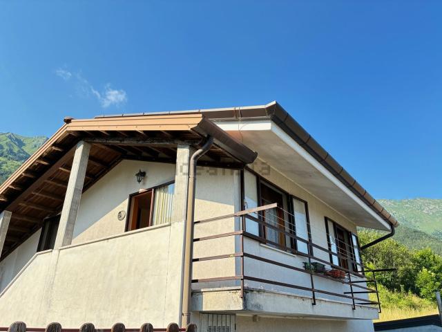 Villetta indipendente in vendita di 95 m² in Via Monte Aperta, 71