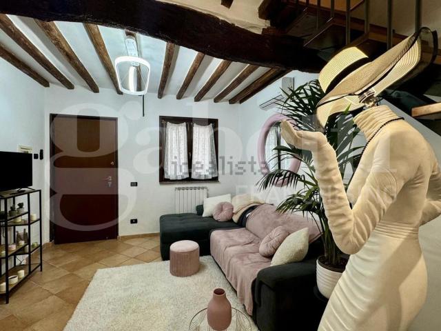 Villetta indipendente in vendita di 95 m² in Via Passirano, 43