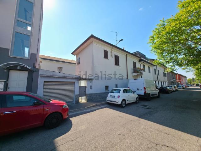 Villetta indipendente in vendita di 96 m² in Via Volturno