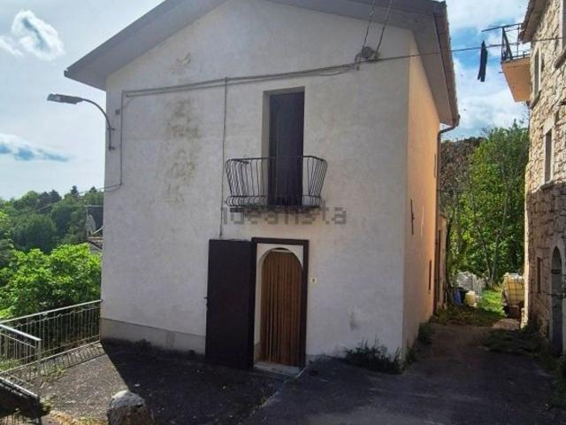 Villetta indipendente in vendita di 96 m² in Via Alessandro Manzoni