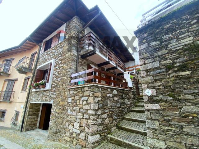 Villetta indipendente in vendita di 96 m² in Via Cavaliere Giovanni Rossi