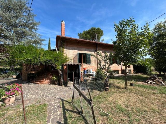 Villetta indipendente in vendita di 96 m² in Via della Scheggiolla, 53019