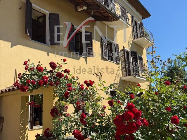 Villetta indipendente in vendita di 970 m² in Strada Rosero, 32