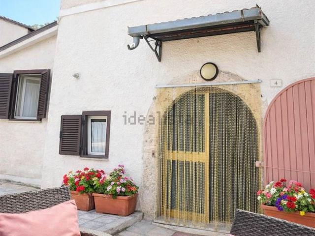 Villetta indipendente in vendita di 98 m² in Largo Cantalupo, 8
