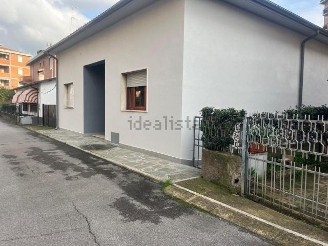 Villetta indipendente in vendita di 98 m² in Via della Repubblica