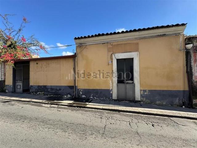 Villetta indipendente in vendita di 98 m² in Via Etnea