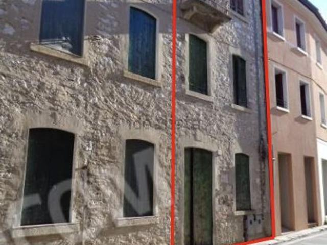 Villetta indipendente in vendita di 98 m² in Via Giuseppe Garibaldi, 98