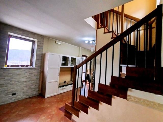 Villetta indipendente in vendita di 98 m² in Via I. D&apos Angelo, 5