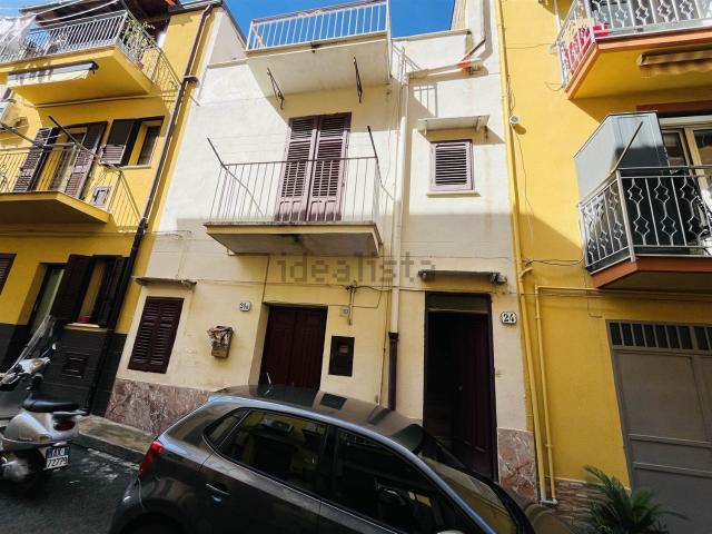 Villetta indipendente in vendita di 98 m² in Via Salvatore Cipolla, 24