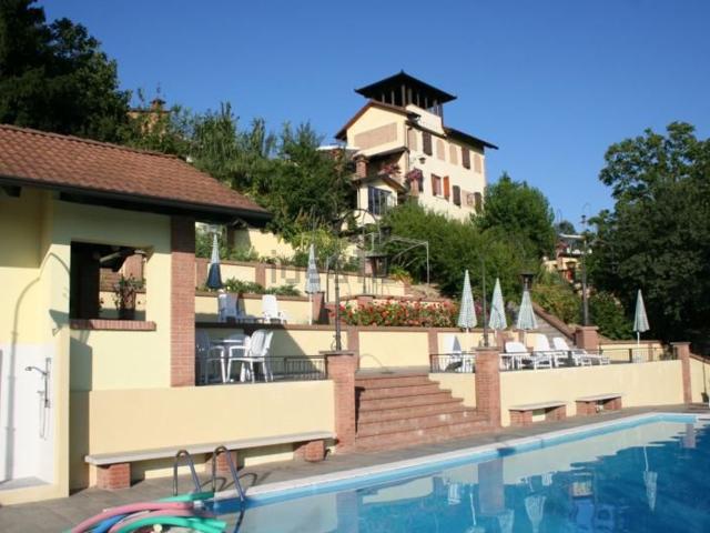 Villetta indipendente in vendita di 999 m² in Frazione SANTA CATERINA