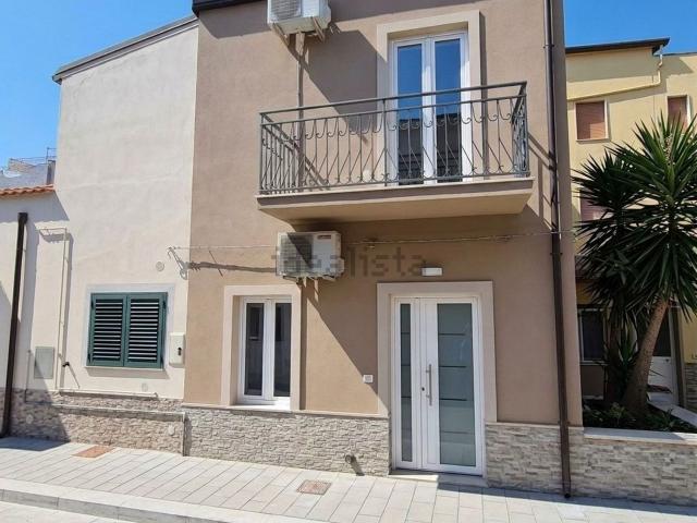 Villetta indipendente in vendita di 99 m² in Via Brodolini, 6