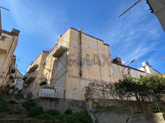 Villetta indipendente in vendita di 99 m² in Via Luisa Sanfelice, 89