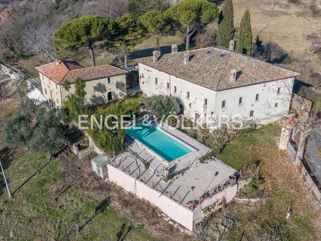 Villetta indipendente in vendita di 1000 m² in Via Giovanni Pascoli