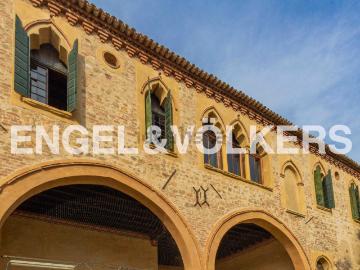 Villetta indipendente in vendita di 1000 m² in Via Roma, 13