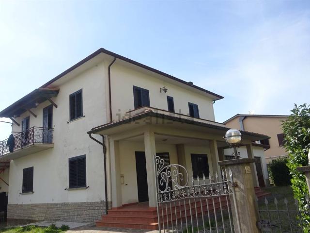 Villetta indipendente in vendita di 100 m²