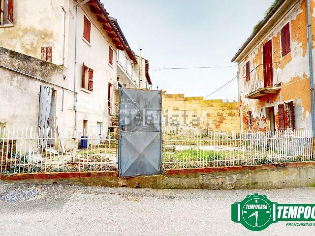Villetta indipendente in vendita di 100 m² in Via Corinna Ricaldone