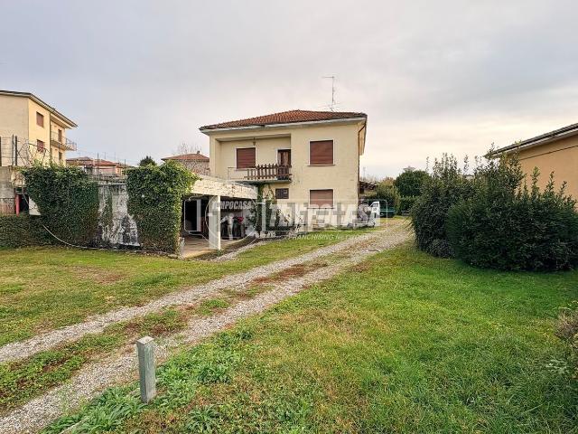 Villetta indipendente in vendita di 100 m²