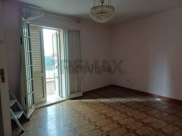 Villetta indipendente in vendita di 100 m² in Via Conte Manfredi, 2
