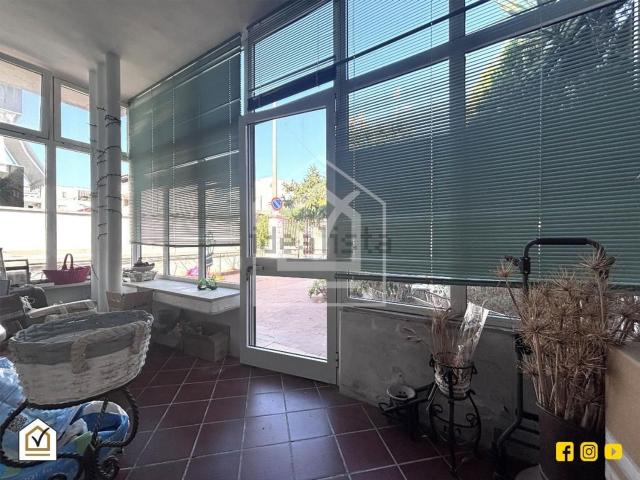 Villetta indipendente in vendita di 100 m² in Via Caduti Palesini