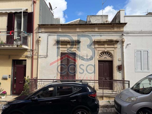 Villetta indipendente in vendita di 100 m² in Via Cairoli