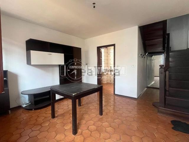 Villetta indipendente in vendita di 100 m² in Via Cairoli, 32