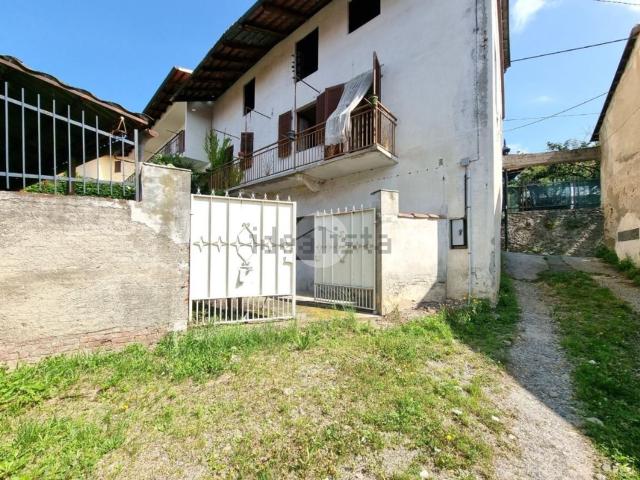 Villetta indipendente in vendita di 100 m² in Via Carlo Alberto, 8