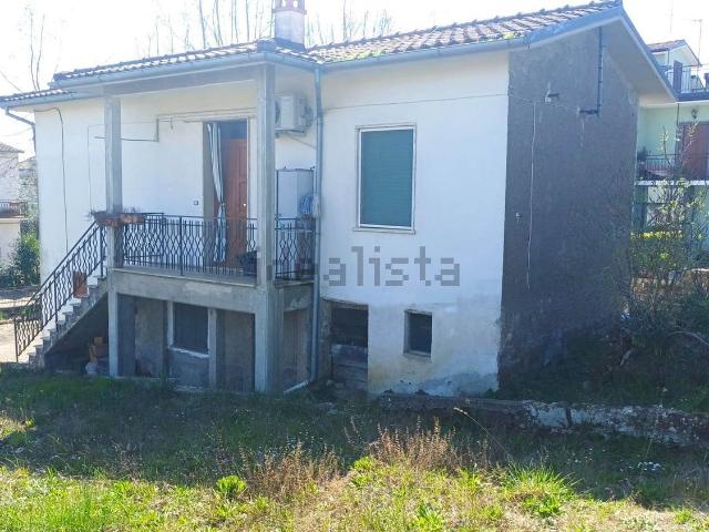 Villetta indipendente in vendita di 100 m² in Via Cesare Battisti