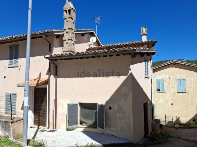 Villetta indipendente in vendita di 100 m² in Via crescenti, 3