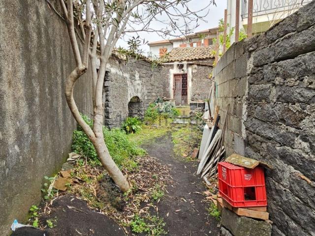 Villetta indipendente in vendita di 100 m² in Via Giuseppe de Felice