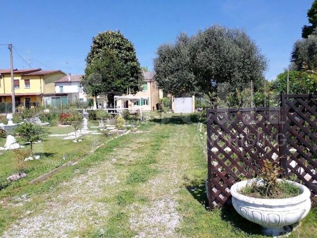 Villetta indipendente in vendita di 100 m² in Via Giuseppe Verdi, 457