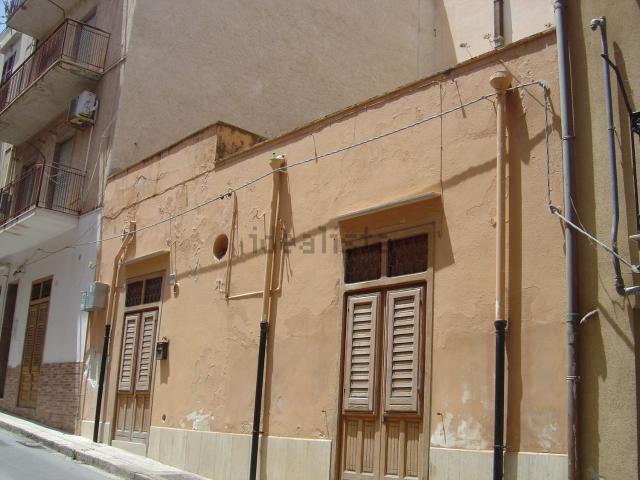 Villetta indipendente in vendita di 100 m² in Via Giuseppe Verdi