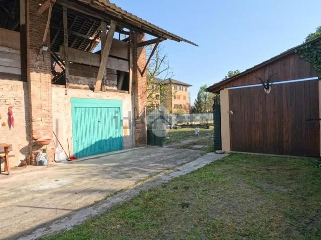 Villetta indipendente in vendita di 100 m² in Via Gigi Borgomaneri, 131